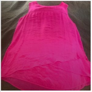 🎊 3 for $25 ($15ea) - Attractive Pink Sleeveless Summer Weight Top